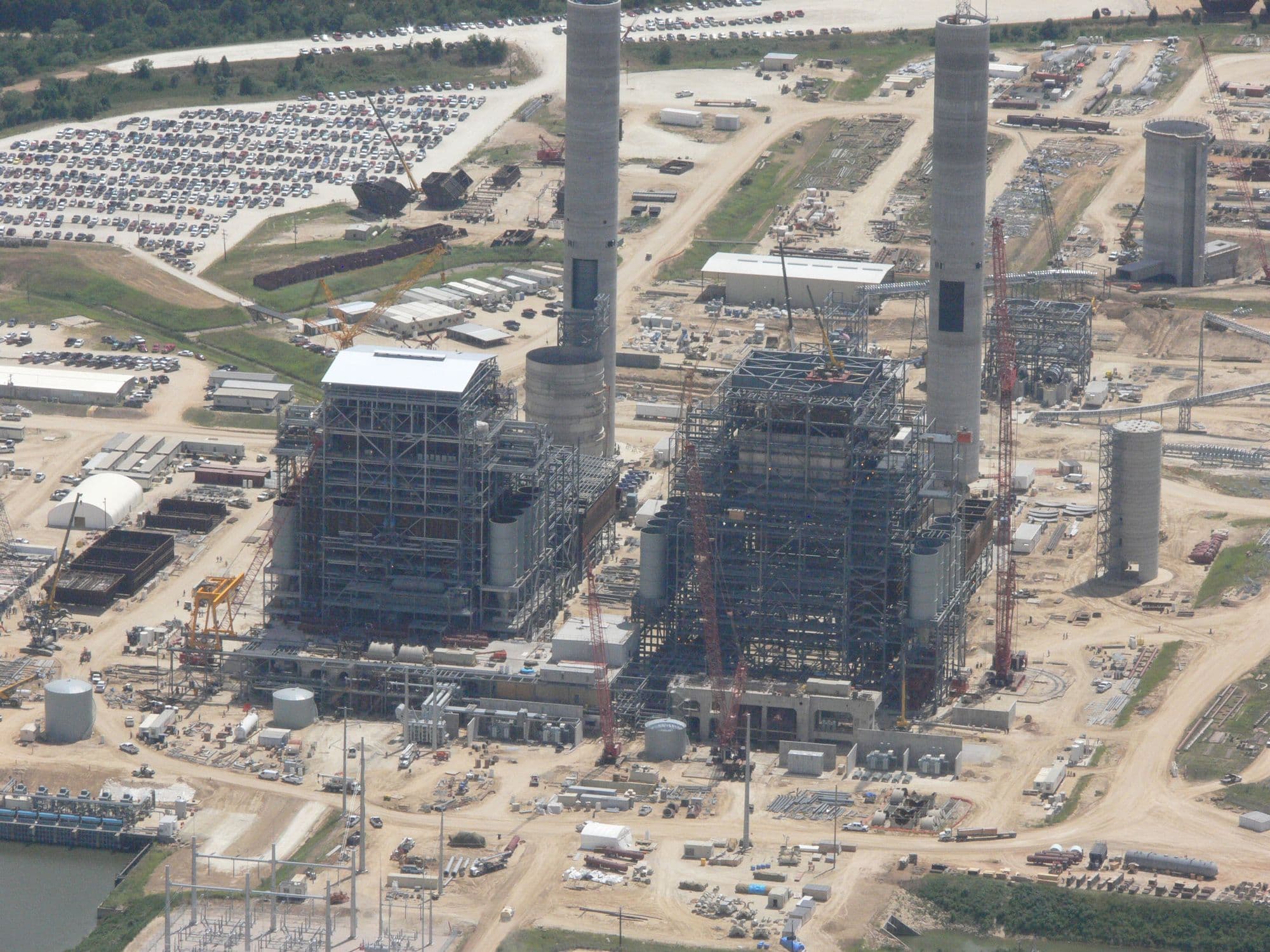 Aerial photo of solid-fueled power project