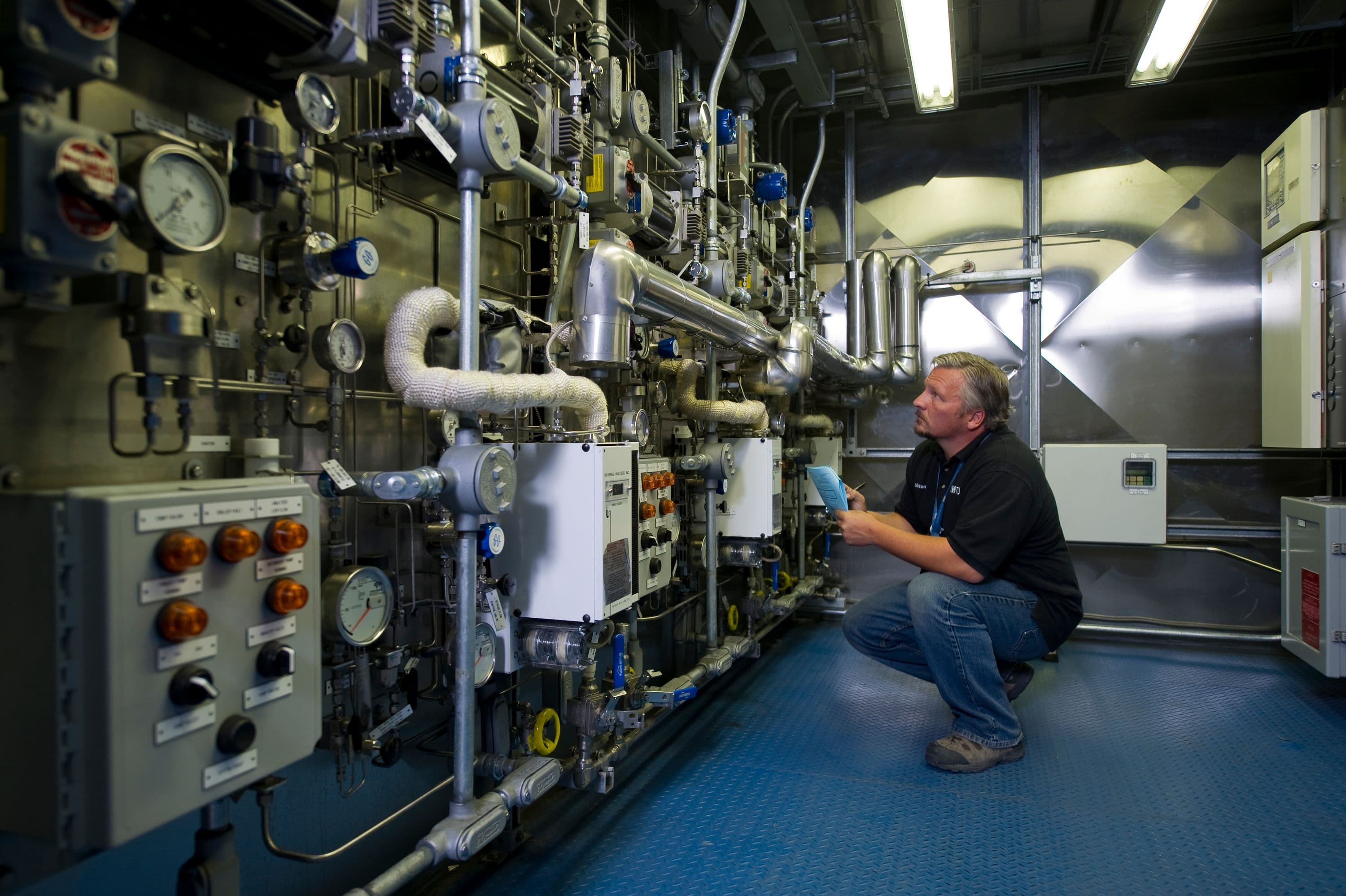 Monitoring systems at the Integrated Waste Treatment Unit