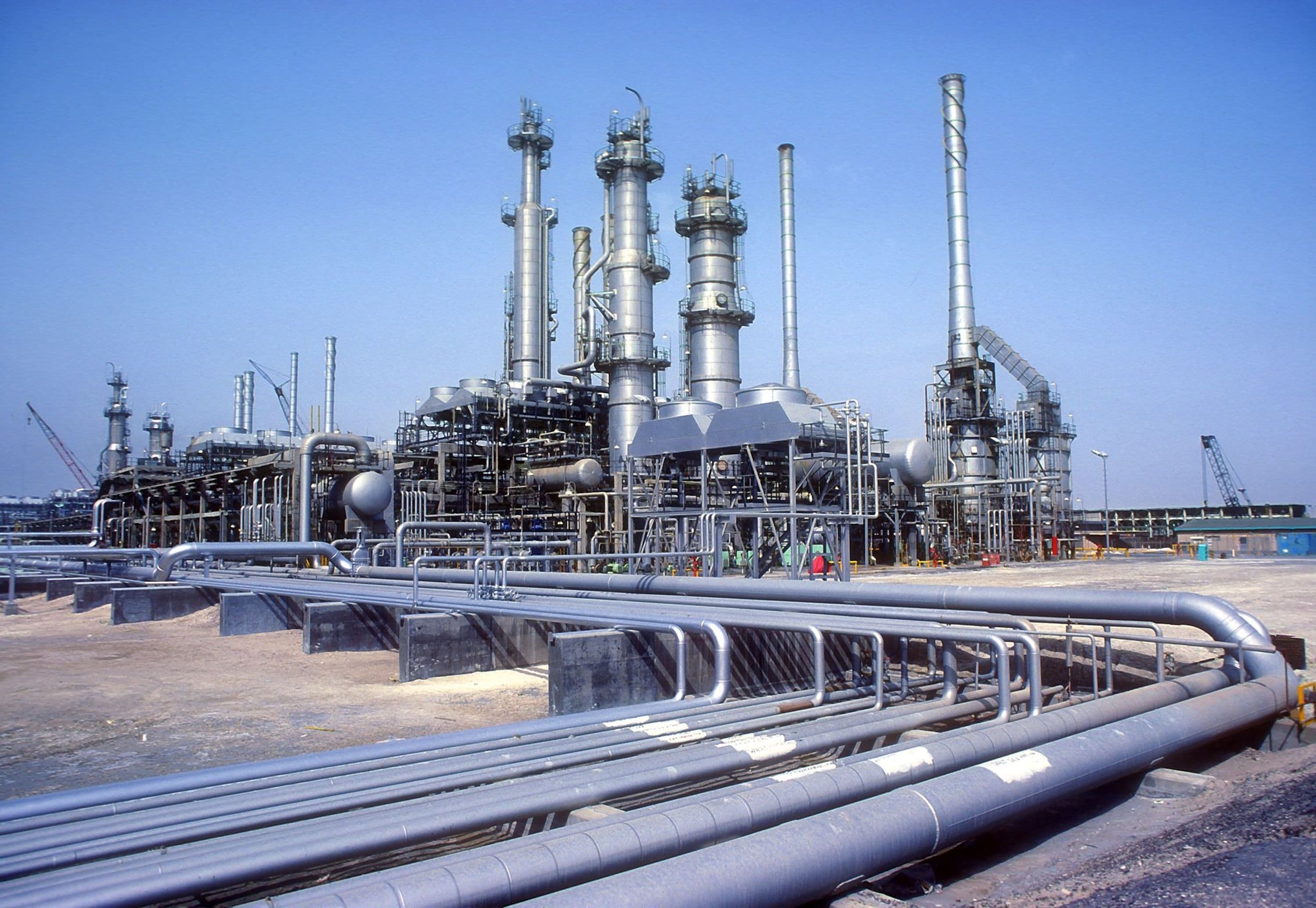 Oil separation plants and pipeline
